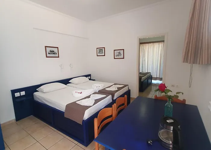 Filoxenia Apartments & Studios