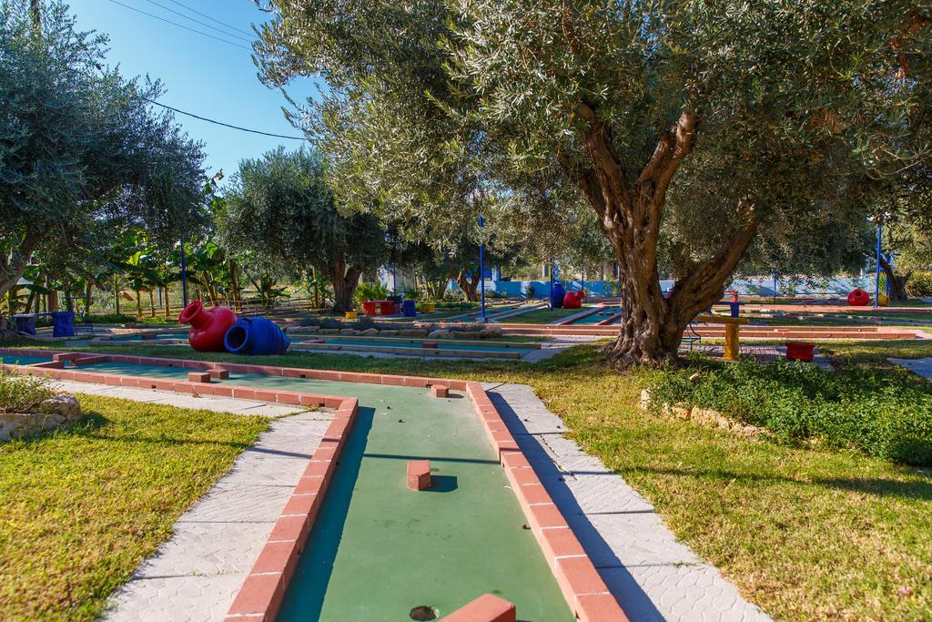 Aparthotel Filoxenia &