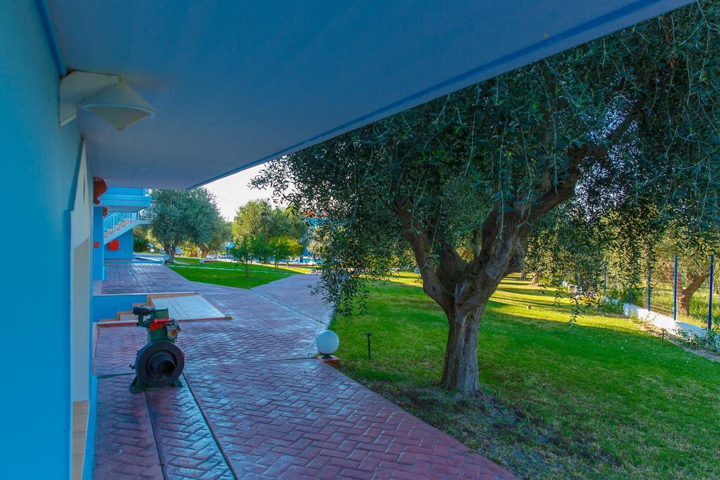 Filoxenia & Aparthotel 3*