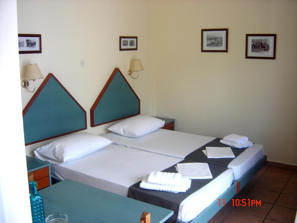 Aparthotel Filoxenia &