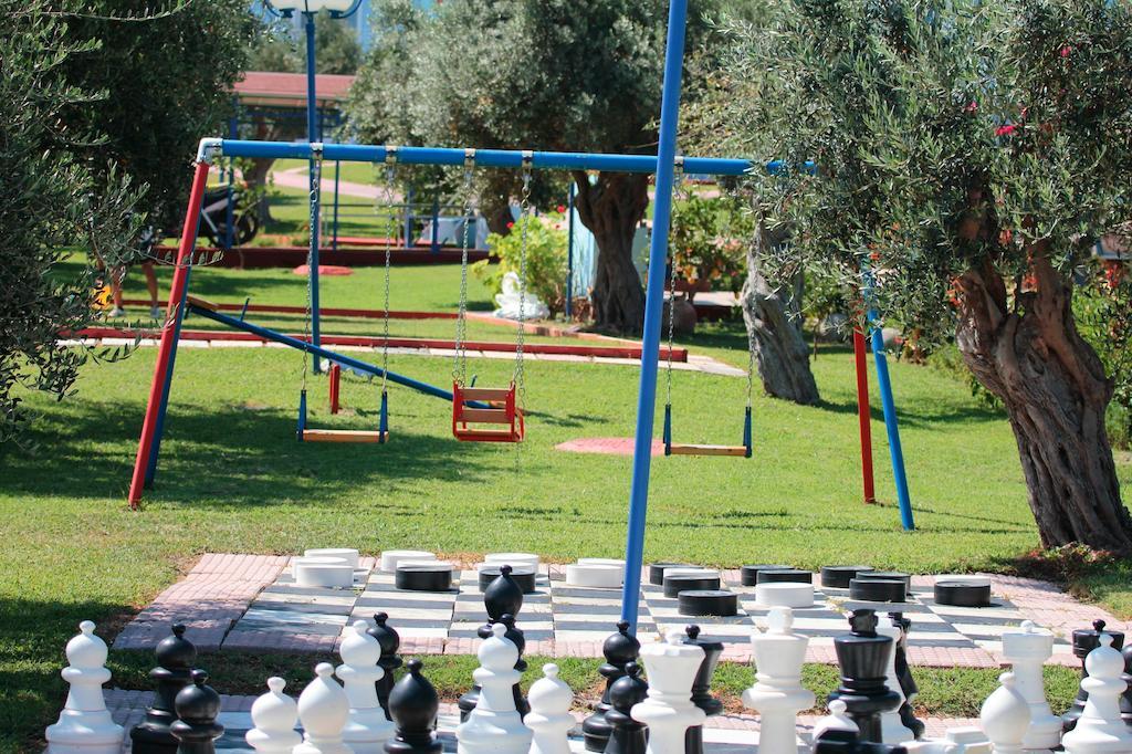 Filoxenia & Aparthotel Theologos (Rhodes)