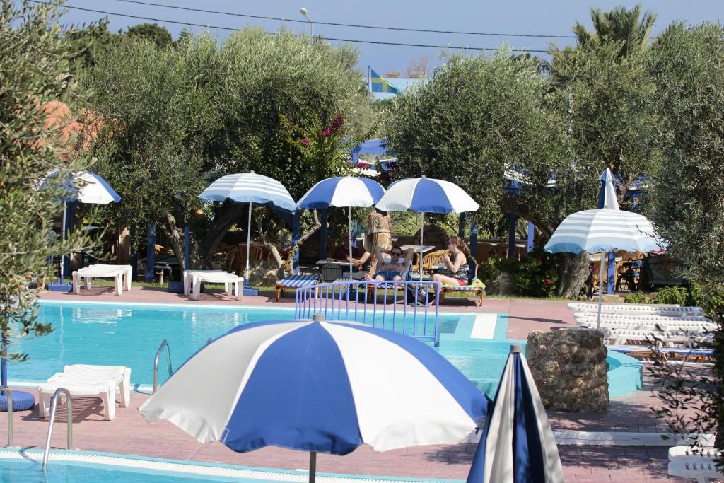 Aparthotel Filoxenia & 3*