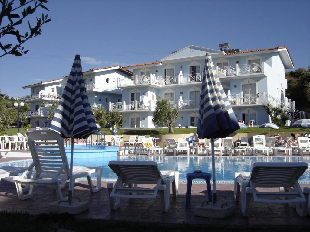 Aparthotel Filoxenia &